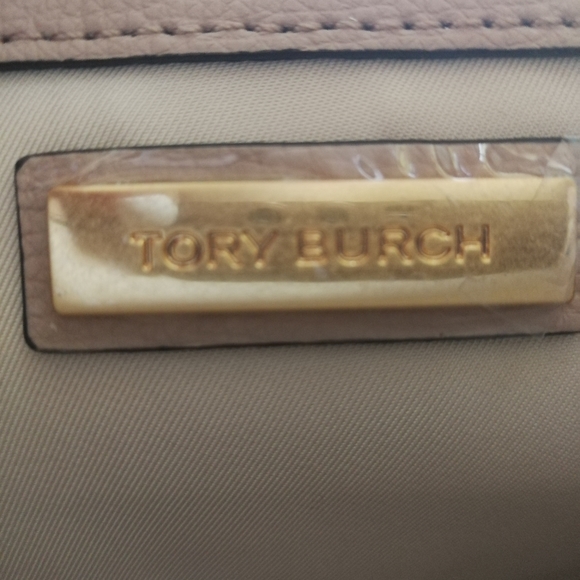 SOLD Tory Burch Kira Shoulder Bag - Picture 6 of 9